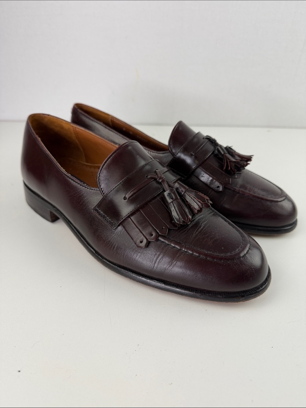 Bostonian Men’s Tassel Loafers in Burgundy Brown